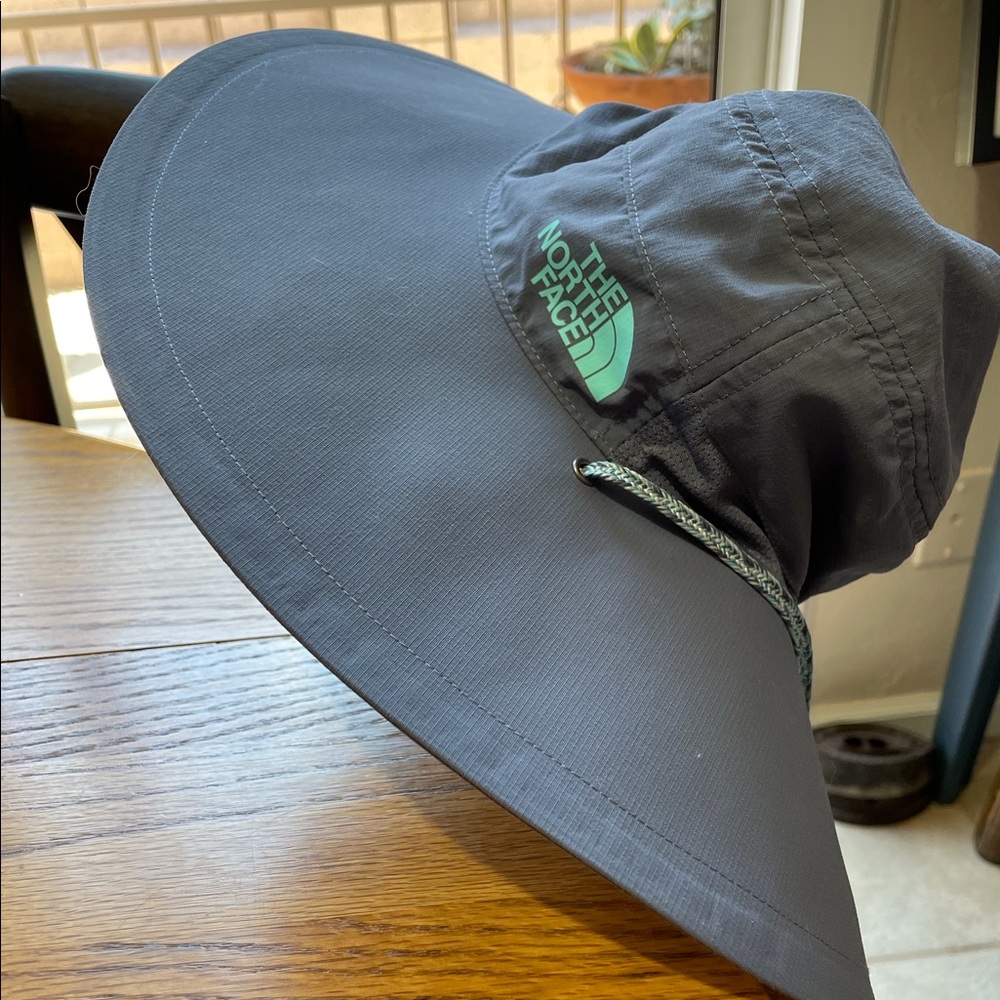 North Face Women’s Wide Brim Sun Hat